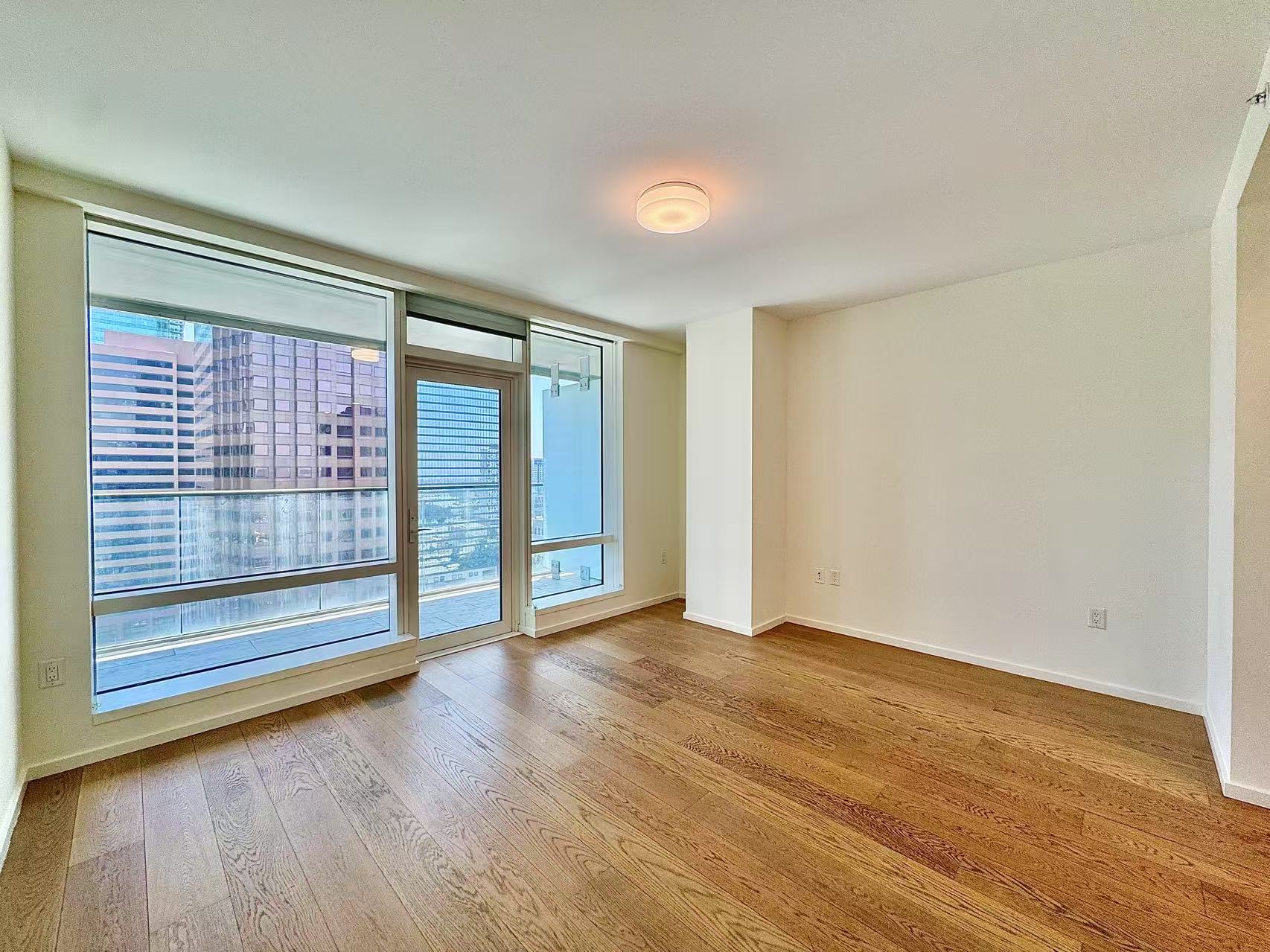 877 Francisco St. Unit 1823 - 1