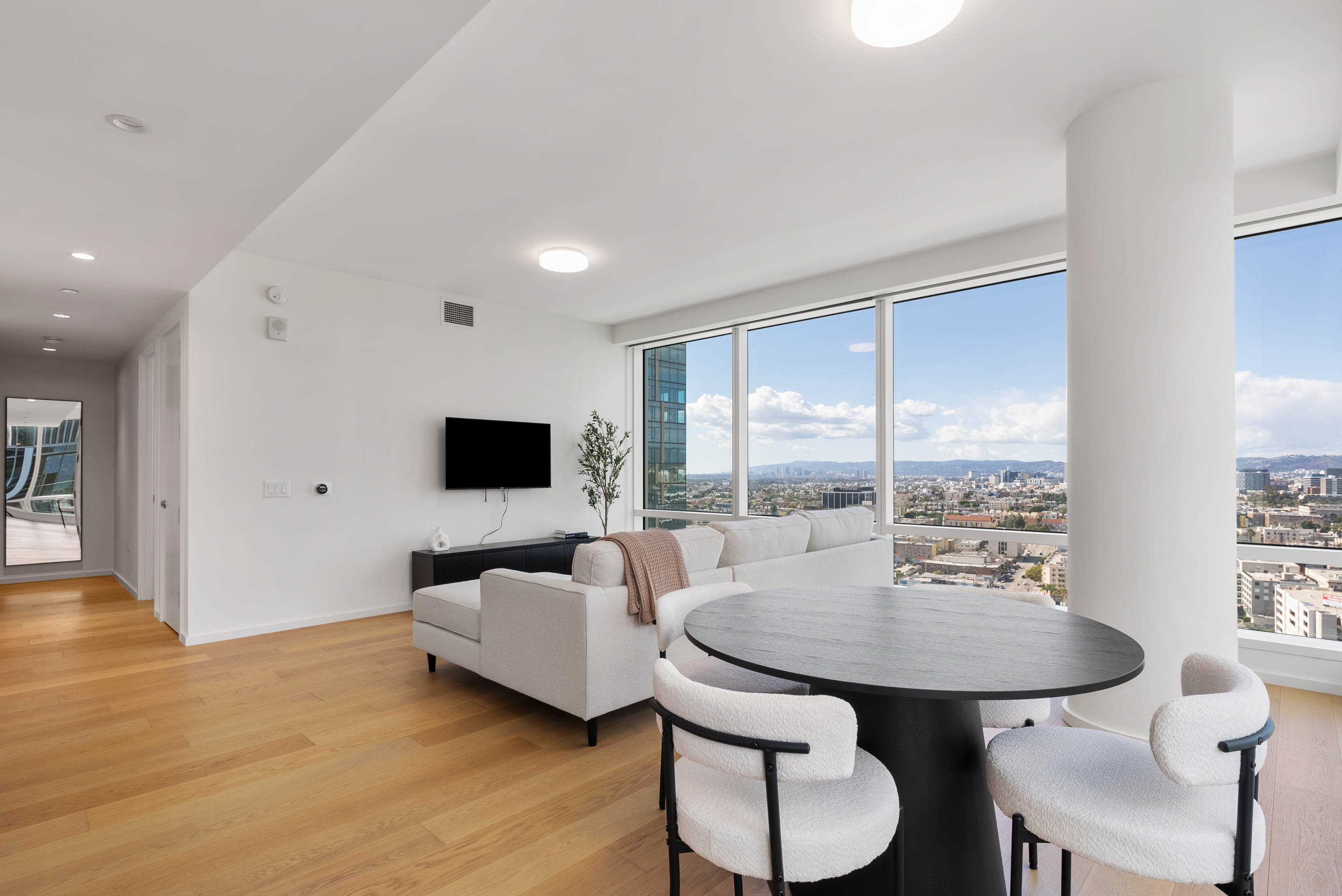 877 Francisco St. Unit 2402 - 1